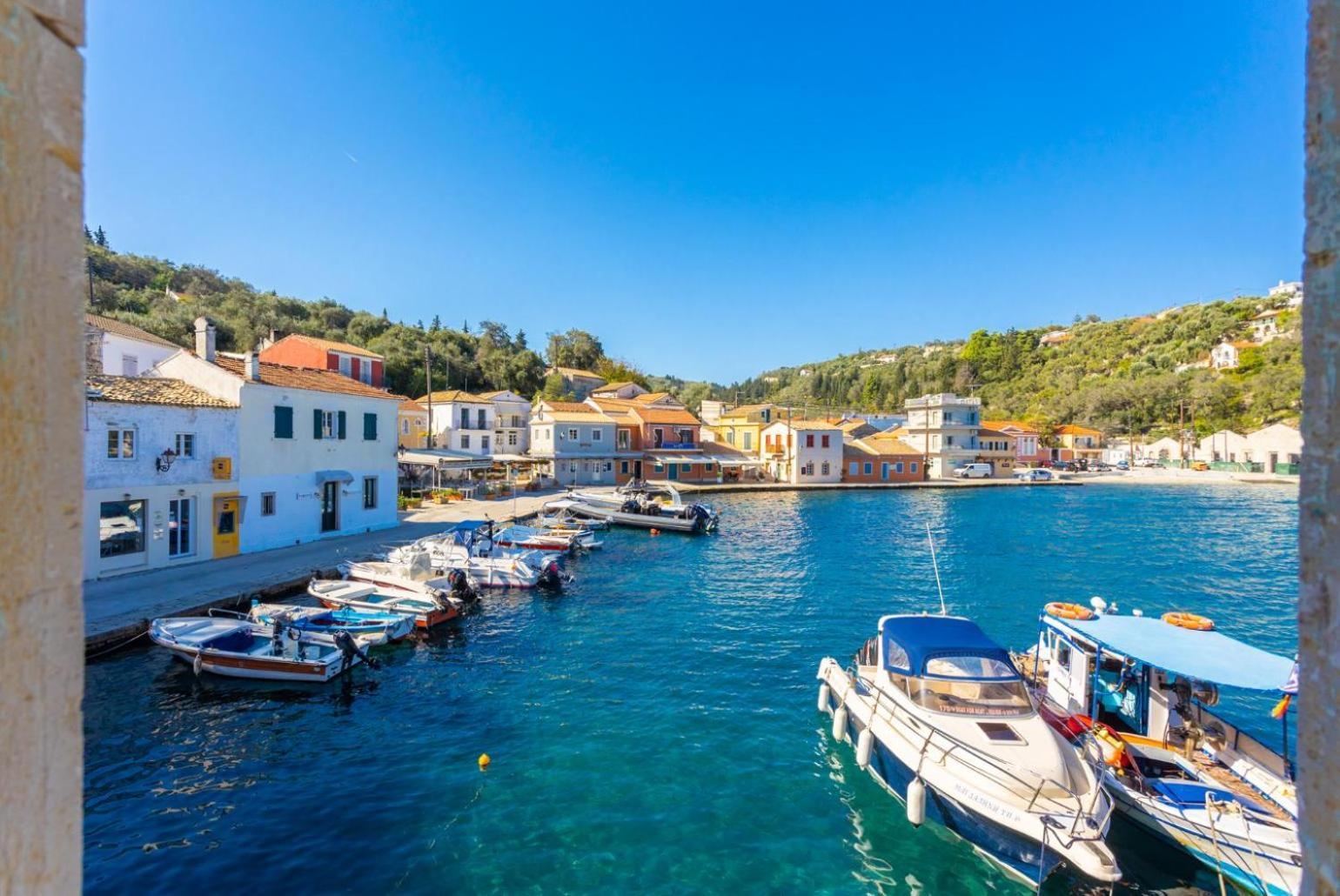 Spiros Jetty House Daire Longós Dış mekan fotoğraf